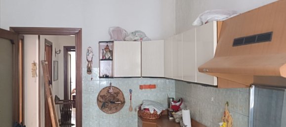 7 rooms Apartment in Avellino, Italy No. 306681 12