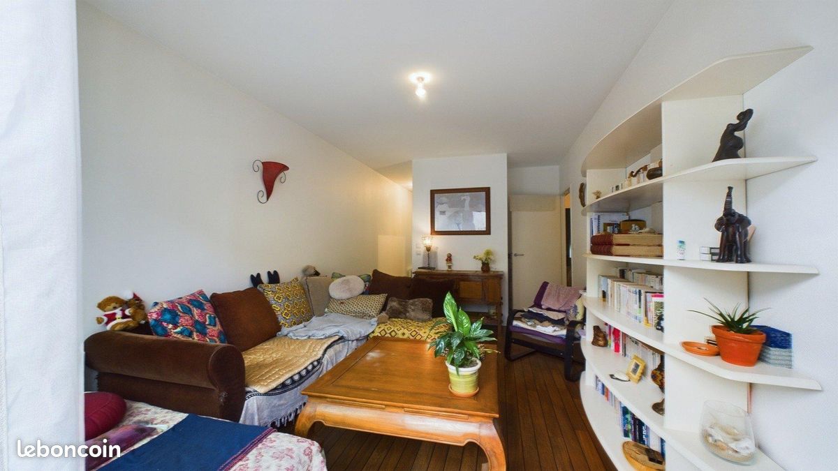 Квартира с 2 спальнями в Ла-Рошель, Франция № 106247