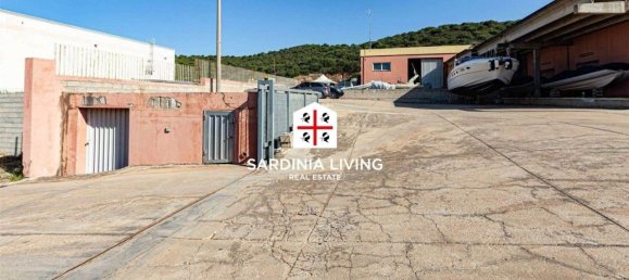 4000m² Warehouse in Olbia, Italy No. 50054 46