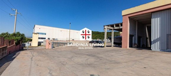 4000m² Warehouse in Olbia, Italy No. 50054 38