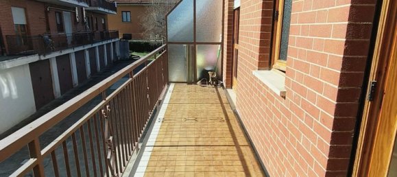 4-salle Appartement à Cuneo, Italy No. 14481 17