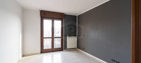 4 rooms Apartment in Volpiano, Italy No. 58368 37