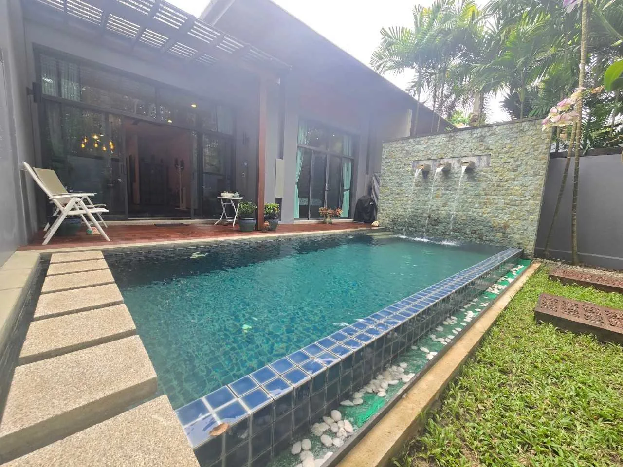 Moradia T2 em Nai Harn Beach, Thailand N.º 80069