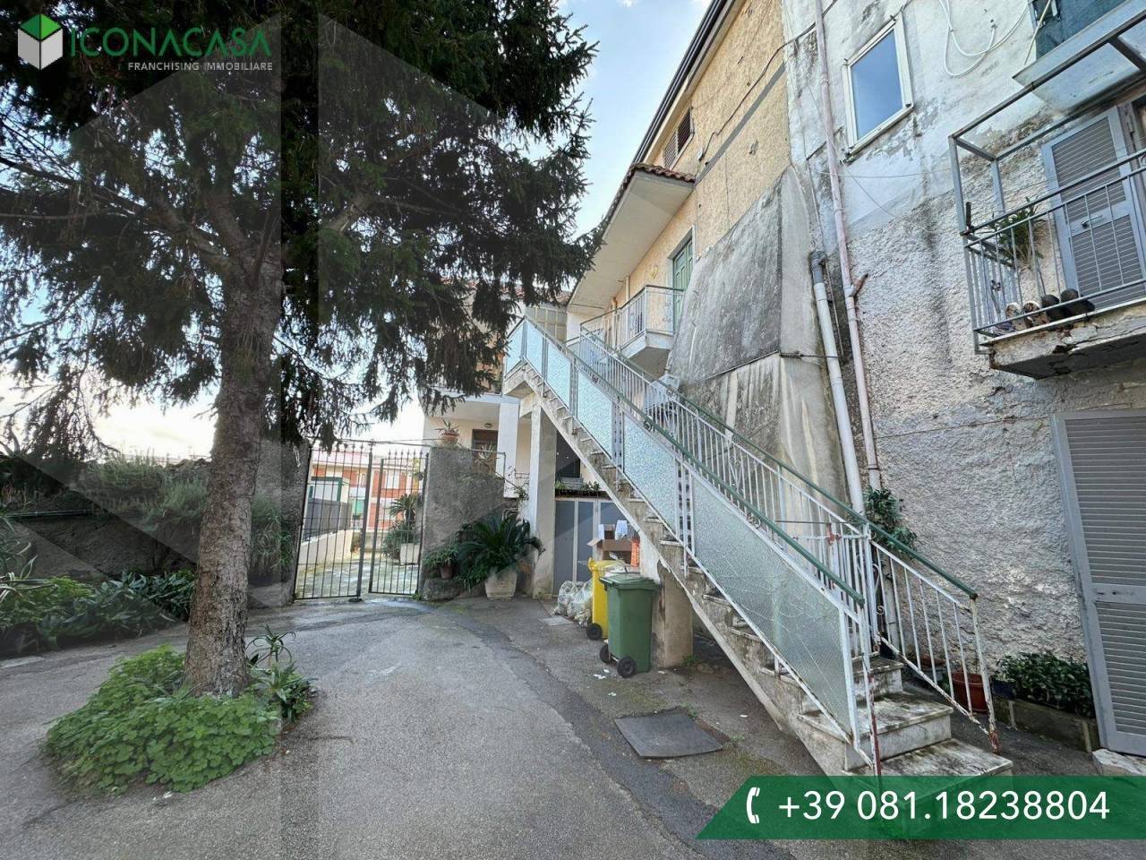 Apartamento de 5 dormitorios en Somma Vesuviana, Italy No. 20482