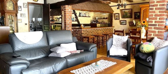 6 bedrooms House in Loiret, France No. 62169 3