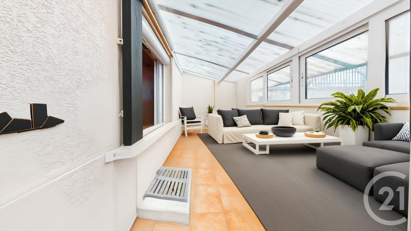 3 Schlafzimmer Haus in Aubervilliers, France, Nr. 291993