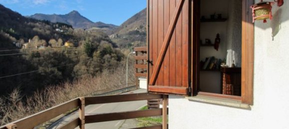6-Zimmer Doppelhaus in Dizzasco, Italy, Nr. 6344 10