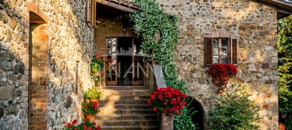 Casa de 15 divisões em Pomarance, Italy N.º 224886 9