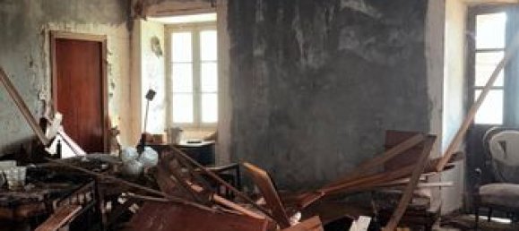 Casa de 30 habitaciónes en Bigorno, France No. 360499 7