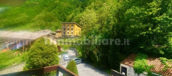 1 Schlafzimmer Penthouse in Introbio, Italy, Nr. 279904 29