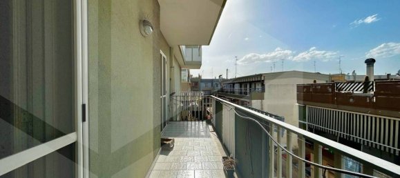 3 bedrooms Apartment in Bitritto, Italy No. 27779 7