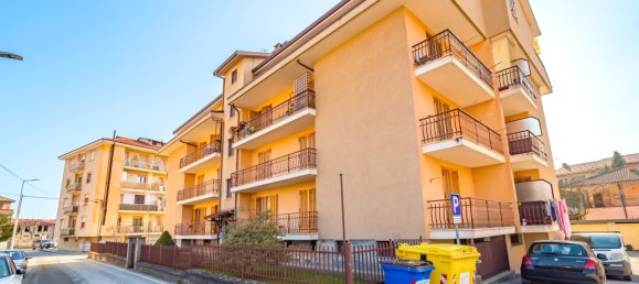 3-salle Appartement à Dronero, Italy No. 155394 2