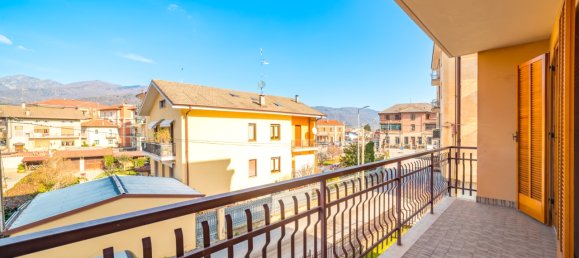 3-salle Appartement à Dronero, Italy No. 155394 25