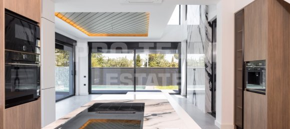 6 rooms Villa in Lara, Turkey No. 27154 11