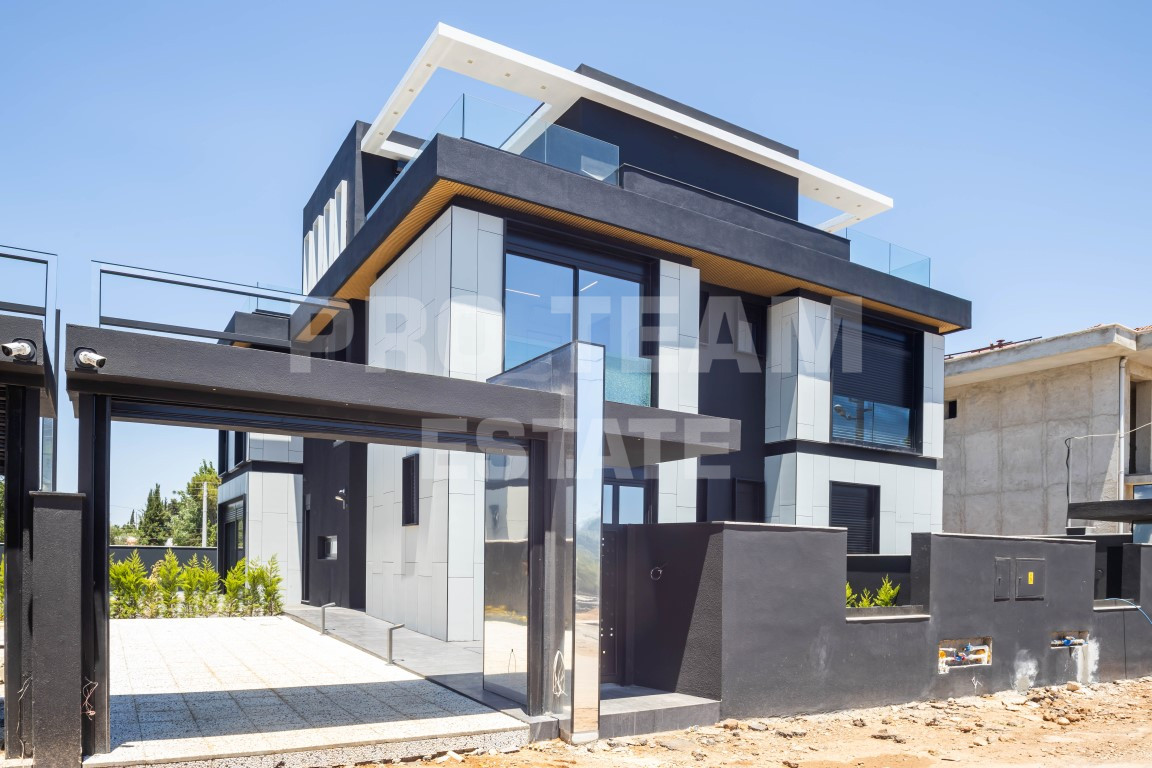 6 rooms Villa in Lara, Turkey No. 27154