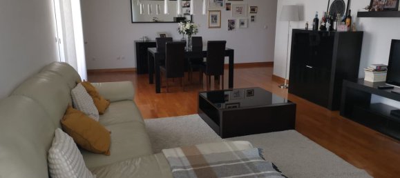 2 Schlafzimmer Wohnung in Lisbon, Portugal, Nr. 302514 7