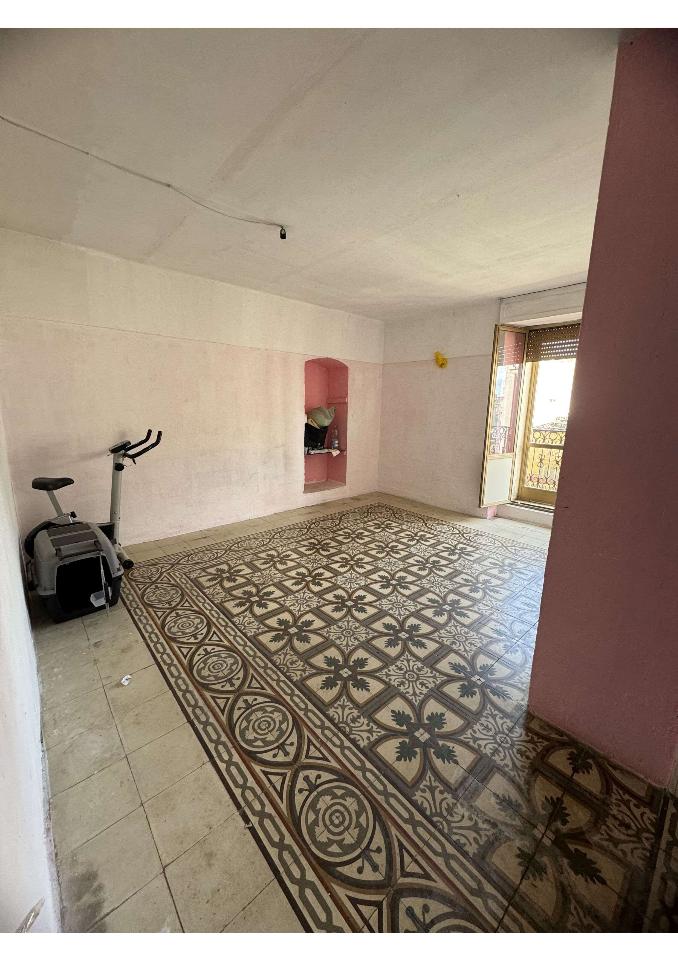 5 rooms Apartment in Montescaglioso, Italy No. 133451