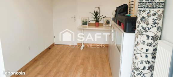 3 bedrooms Apartment in Guyancourt, France No. 285802 10