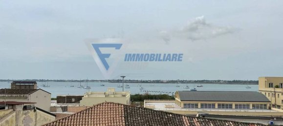 2 غرف نوم شقة في Syracuse, Italy رقم 287826 10