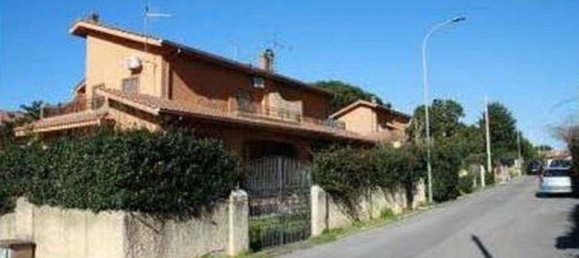 6غرفة فيلا في Ardea, Italy رقم 197836 2