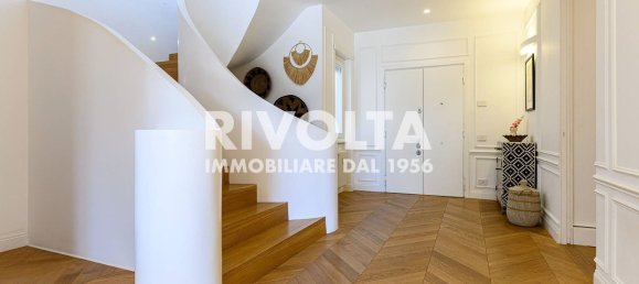 14 rooms Penthouse in Rome, Italy No. 82074 47