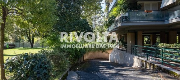 14 rooms Penthouse in Rome, Italy No. 82074 39