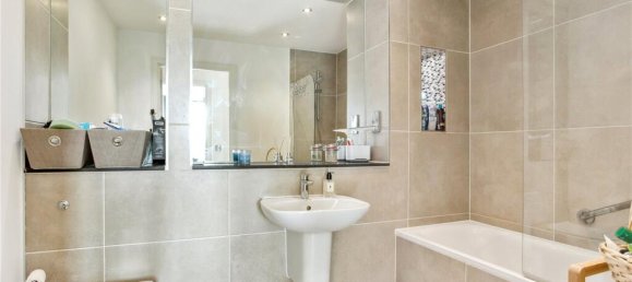 2 Schlafzimmer Wohnung in Finchley, United Kingdom, Nr. 3639 10