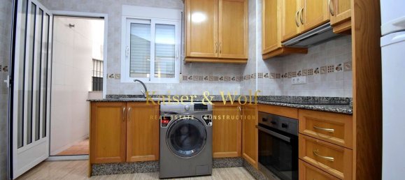 3 bedrooms Apartment in Alicante, Spain No. 184295 3