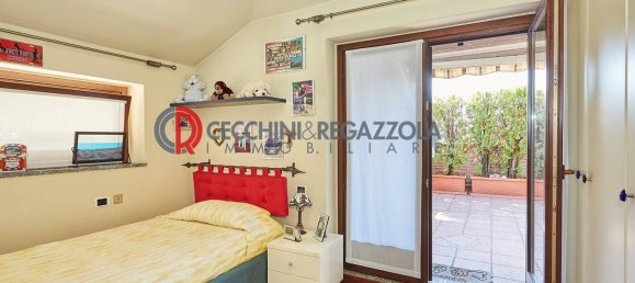 3 bedrooms Penthouse in Arese, Italy No. 172309 32