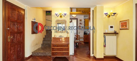 3 bedrooms Penthouse in Arese, Italy No. 172309 7