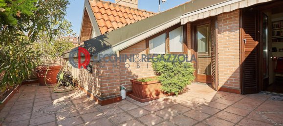 3 bedrooms Penthouse in Arese, Italy No. 172309 38