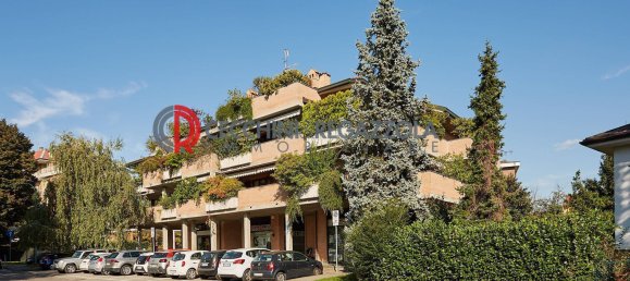 3 bedrooms Penthouse in Arese, Italy No. 172309 41