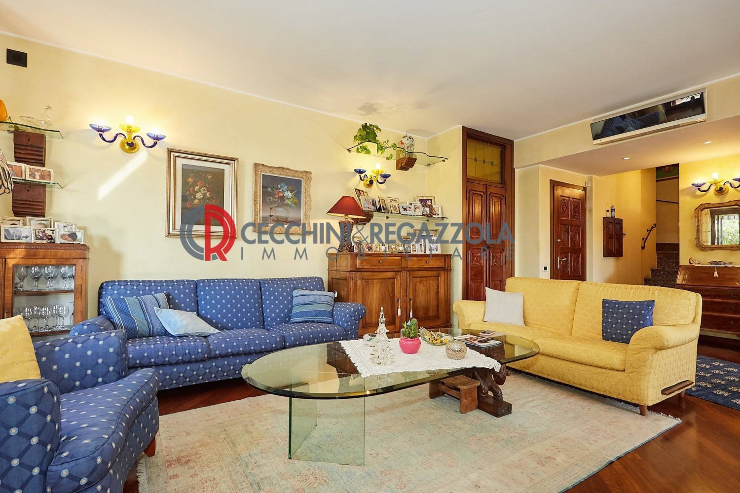 Penthouse T3 em Arese, Italy N.º 172309