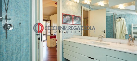 3 bedrooms Penthouse in Arese, Italy No. 172309 33