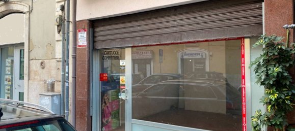 1غرفة عقار تجاري في Bari, Italy رقم 118780 11