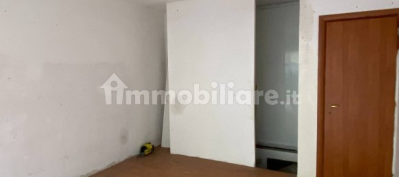 1غرفة عقار تجاري في Bari, Italy رقم 118780 5