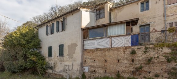 5 bedrooms Villa in Pollenza, Italy No. 90229 6