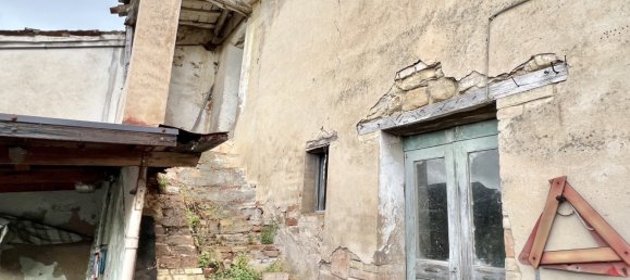 5 bedrooms Villa in Pollenza, Italy No. 90229 4