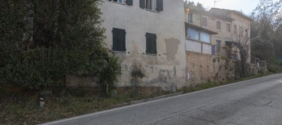 5 bedrooms Villa in Pollenza, Italy No. 90229 26