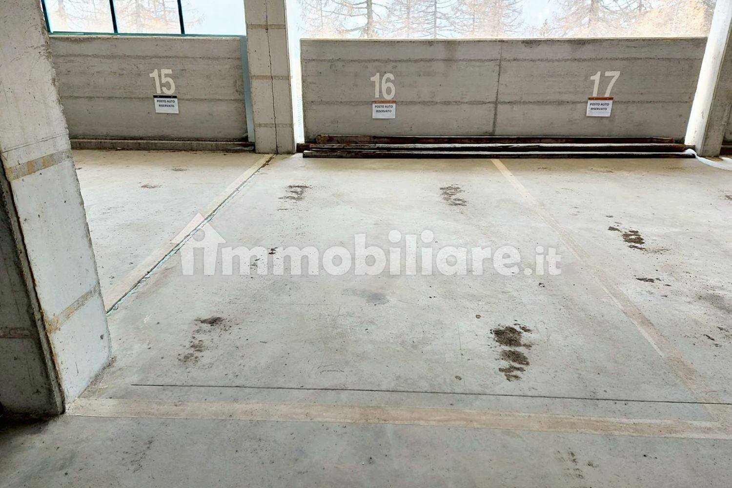 Парковка с 1 комнатой в Камподольчино, Италия № 208015