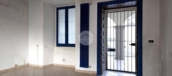 Propiedad comercial de 3 habitaciónes en Urgnano, Italy No. 277047 15
