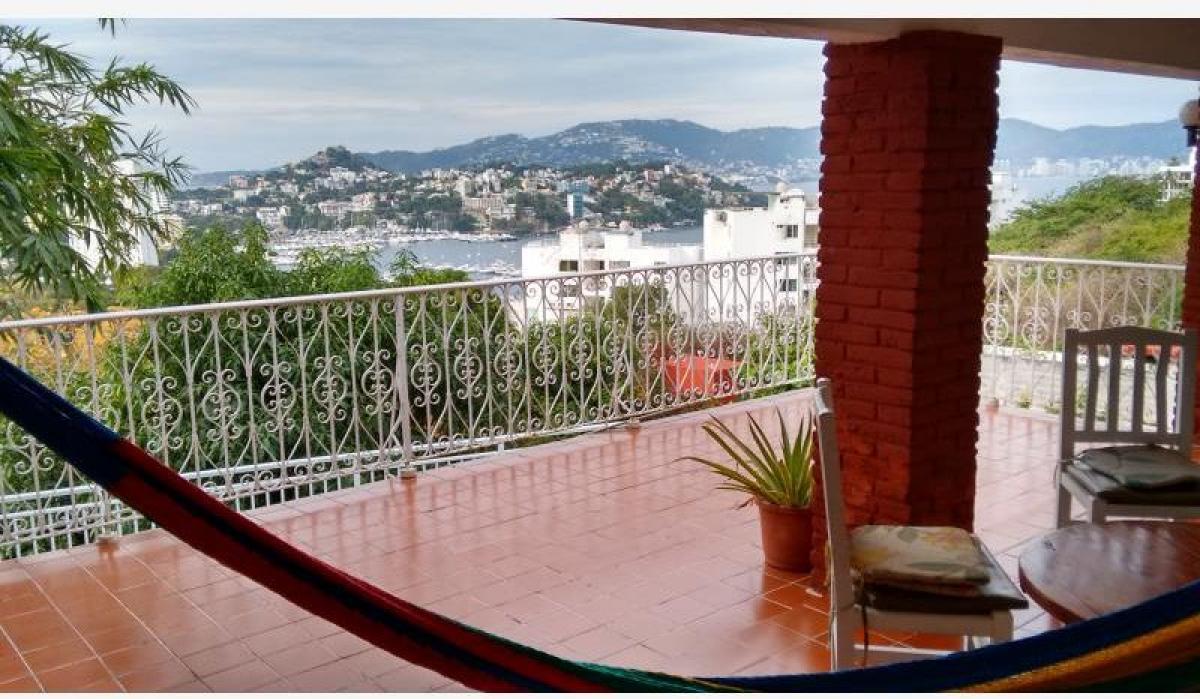 3 bedrooms House in Guerrero, Mexico No. 152369