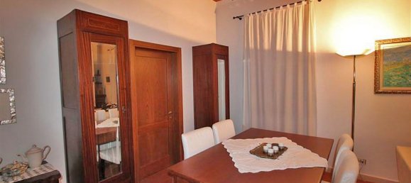 6 rooms House in Sinalunga, Italy No. 49689 4