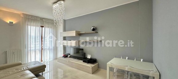 2 chambres Appartement à Opera, Italy No. 299081 9