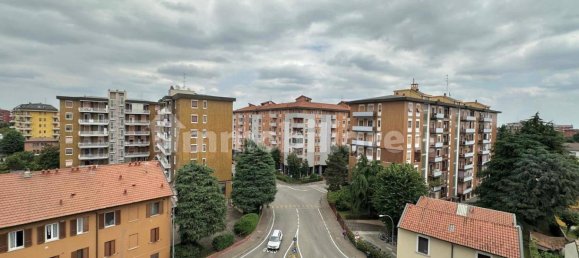 2 chambres Appartement à Opera, Italy No. 299081 26