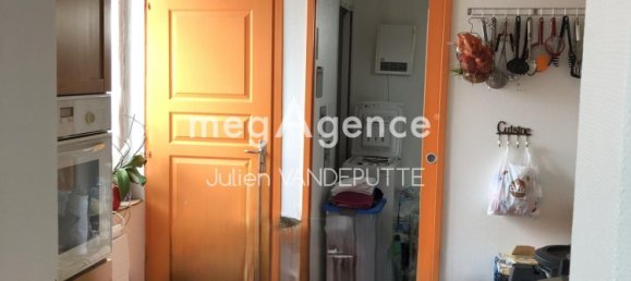 2 bedrooms House in Orchies, France No. 65702 5