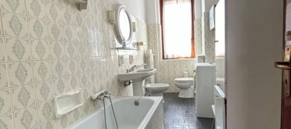 Apartamento de 4 divisões em Bra, Italy N.º 22287 14