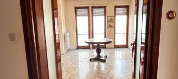 Apartamento de 4 divisões em Bra, Italy N.º 22287 15