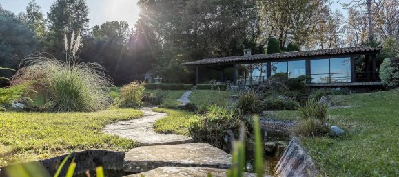 5 bedrooms Villa in Mougins, France No. 1554 7