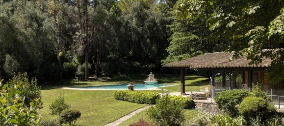 5 bedrooms Villa in Mougins, France No. 1554 6